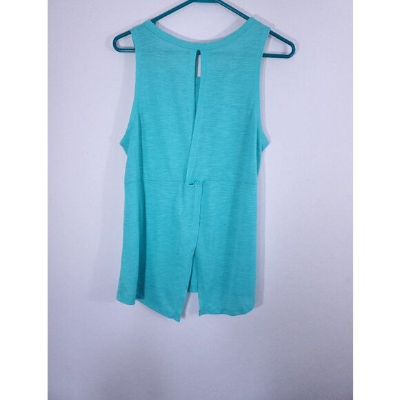 Balance Collection Evy Twist Yoga Tank Top - Picture 3 of 8